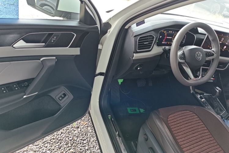 Used Volkswagen Tayron 2023 280TSI Two-Wheel-Drive Luxury Plus Advanced Version Driver Seat