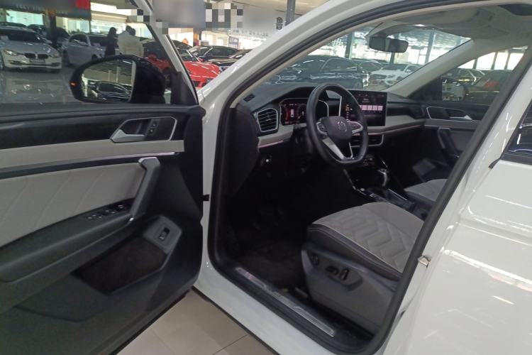 Used Volkswagen Tayron 2023 330TSI Two-Wheel-Drive Luxury Plus Advanced Version Driver Seat