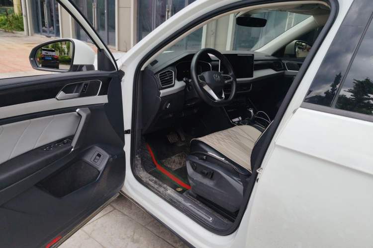 Used Volkswagen Tayron 2023 280TSI Two-Wheel-Drive Luxury Plus Advanced Version Driver Seat