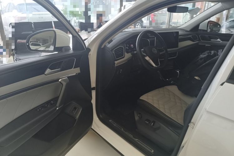 Used Volkswagen Tayron 2023 300TSI Two-Wheel-Drive Luxury Plus Advanced Edition Driver Seat