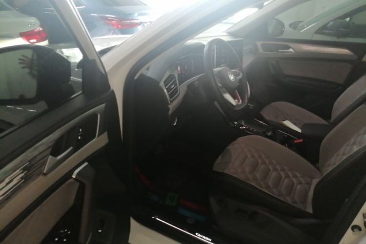 Used Volkswagen Tayron 2023 Revised Version 380TSI All-Wheel Drive R-Line High-Energy Edition Driver Seat