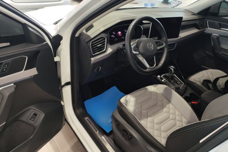 Used Volkswagen Tayron 2023 330TSI Two-Wheel-Drive Luxury Plus Advanced Version Driver Seat