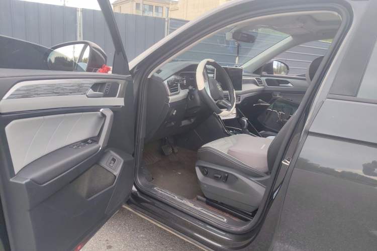 Used Volkswagen Tayron 2023 330TSI Two-Wheel-Drive R-Line High-Energy Version Driver Seat