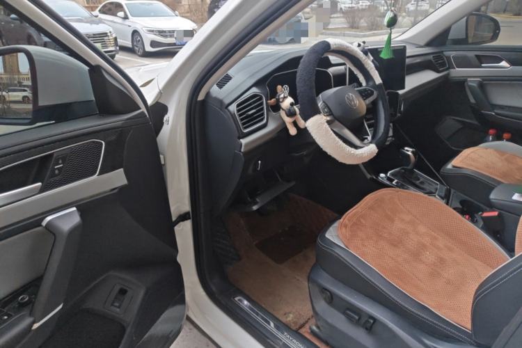 Used Volkswagen Tayron 2023 300TSI Two-Wheel-Drive Luxury Plus Advanced Edition Driver Seat