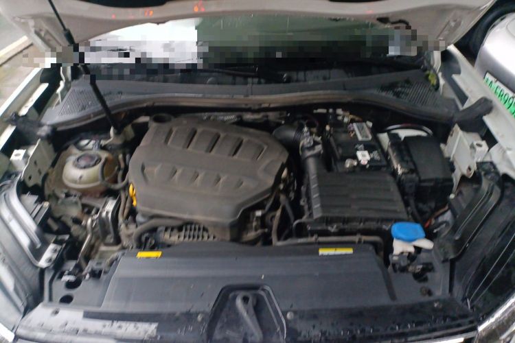 Used Volkswagen Tayron 2023 330TSI Two-Wheel-Drive R-Line High-Energy Version Engine Bay