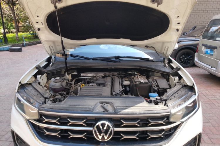 Used Volkswagen Tayron 2023 280TSI Two-Wheel-Drive Luxury Plus Advanced Version Engine Bay