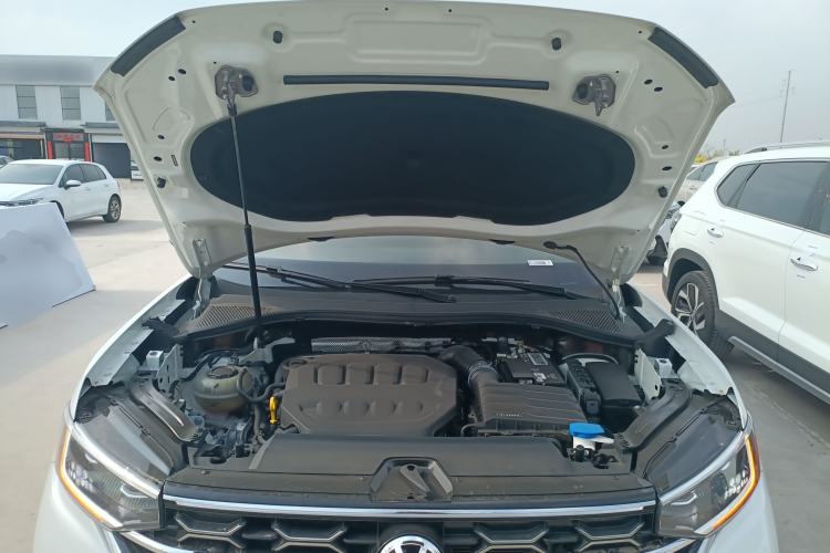 Used Volkswagen Tayron 2023 Revised Version 380TSI All-Wheel Drive R-Line High-Energy Edition Engine Bay