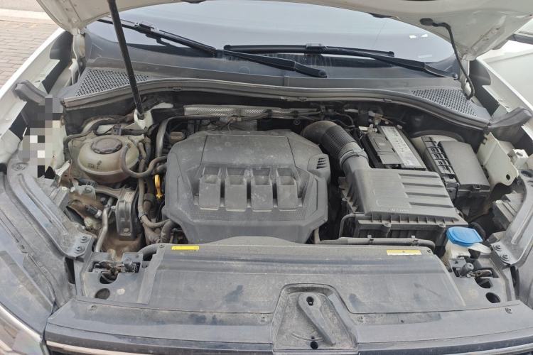 Used Volkswagen Tayron 2023 380TSI Four-Wheel Drive R-Line High-Energy Version Engine Bay