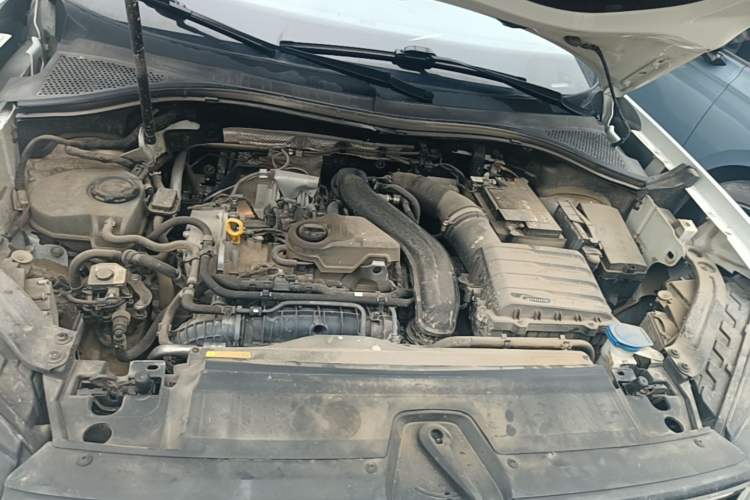 Used Volkswagen Tayron 2023 300TSI Two-Wheel-Drive Luxury Plus Advanced Edition Engine Bay