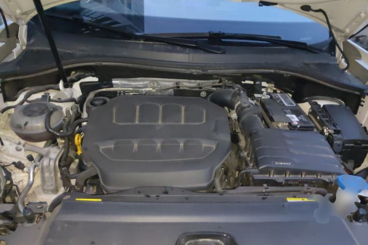 Used Volkswagen Tayron 2023 330TSI Two-Wheel-Drive Luxury Plus Advanced Version Engine Bay