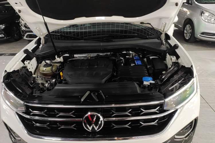 Used Volkswagen Tayron 2023 330TSI Two-Wheel-Drive Luxury Plus Advanced Version Engine Bay