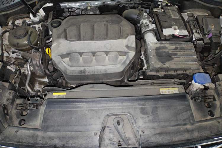 Used Volkswagen Tayron 2023 330TSI Two-Wheel-Drive R-Line High-Energy Version Engine Bay
