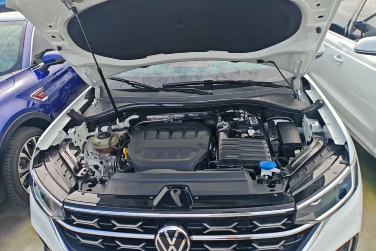 Used Volkswagen Tayron 2023 330TSI Two-Wheel-Drive Luxury Plus Advanced Version Engine Bay