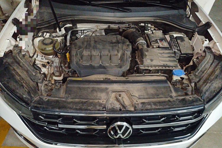 Used Volkswagen Tayron 2023 380TSI Four-Wheel Drive R-Line Pro Smart Edition Engine Bay