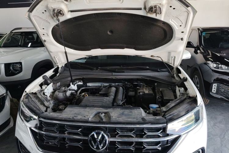 Used Volkswagen Tayron 2023 280TSI Two-Wheel-Drive Luxury Plus Advanced Version Engine Bay