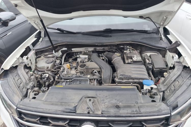 Used Volkswagen Tayron 2023 300TSI Two-Wheel-Drive Luxury Plus Advanced Edition Engine Bay