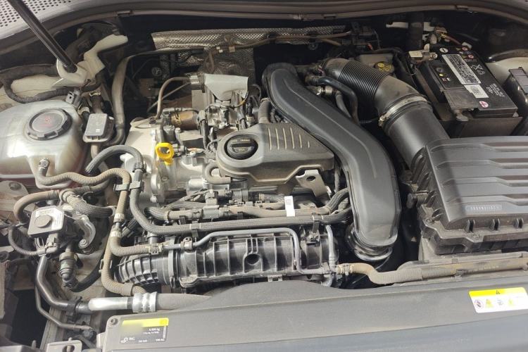 Used Volkswagen Tayron 2023 300TSI Two-Wheel-Drive Luxury Plus Advanced Edition Engine Bay