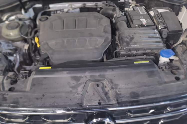 Used Volkswagen Tayron 2023 330TSI Two-Wheel-Drive Luxury Plus Advanced Version Engine Bay