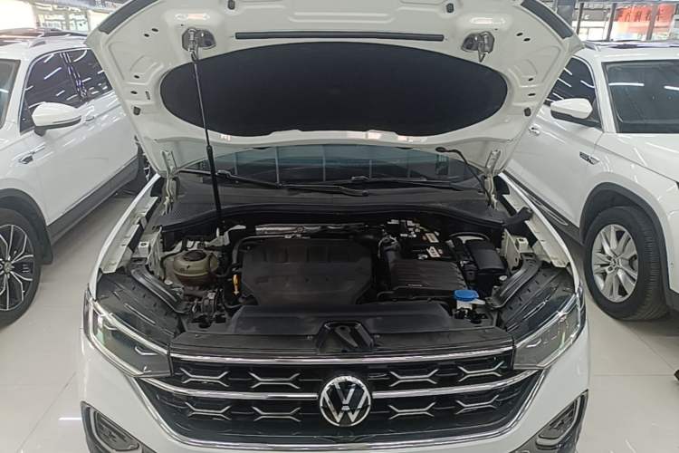 Used Volkswagen Tayron 2023 330TSI Two-Wheel-Drive Luxury Plus Advanced Version Engine Bay