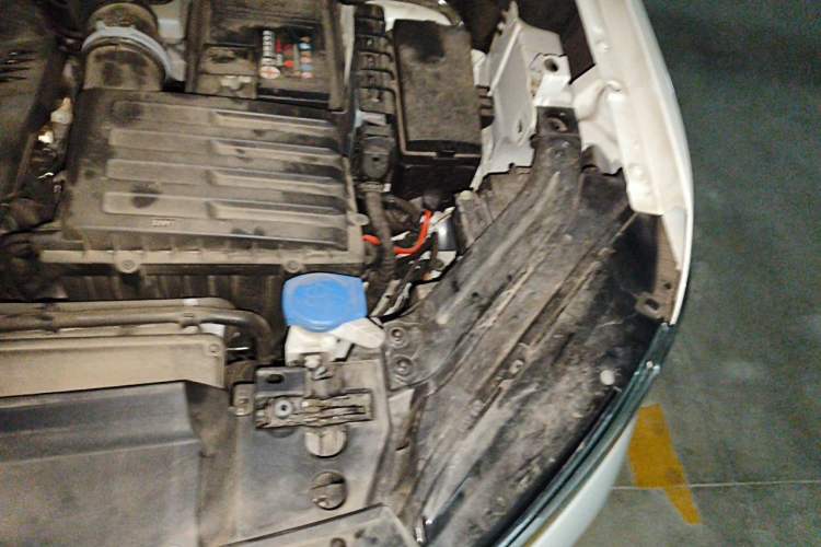 Used Volkswagen Tayron 2023 380TSI Four-Wheel Drive R-Line Pro Smart Edition Engine Bay Left