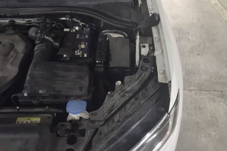 Used Volkswagen Tayron 2023 330TSI Two-Wheel-Drive Luxury Plus Advanced Version Engine Bay Left