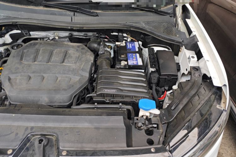 Used Volkswagen Tayron 2023 330TSI Two-Wheel-Drive Luxury Plus Advanced Version Engine Bay Left