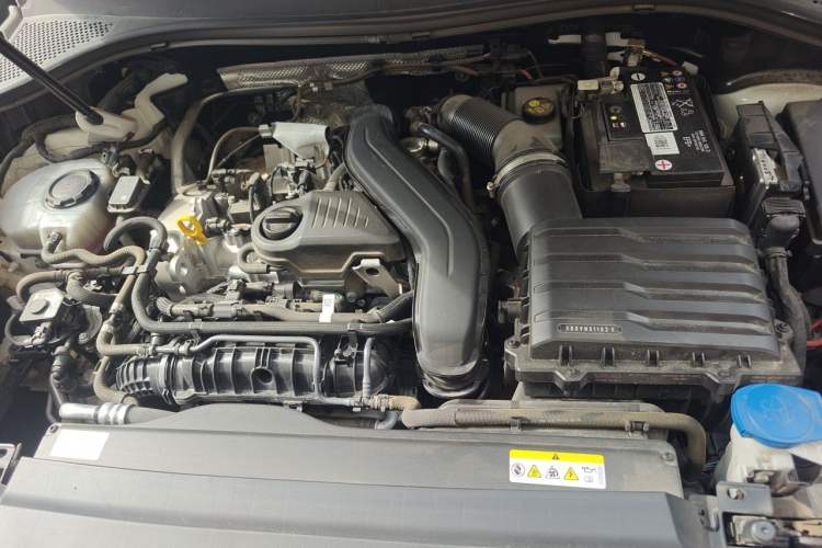 Used Volkswagen Tayron 2023 300TSI Two-Wheel-Drive Luxury Plus Advanced Edition Engine Bay Left