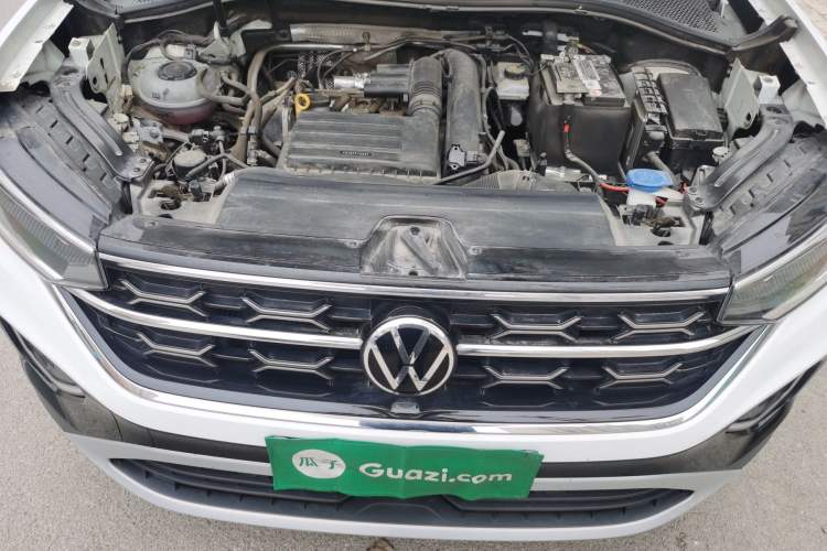 Used Volkswagen Tayron 2023 280TSI Two-Wheel-Drive Luxury Plus Advanced Version Engine Bay