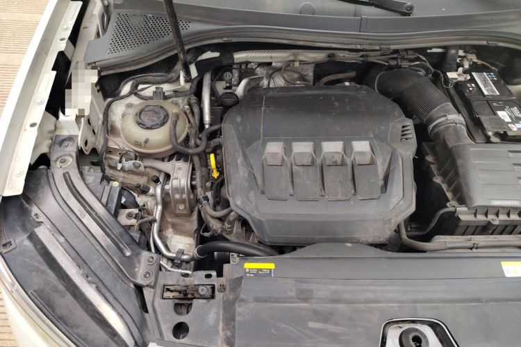 Used Volkswagen Tayron 2023 380TSI Four-Wheel Drive R-Line Pro Smart Edition Engine Bay Right