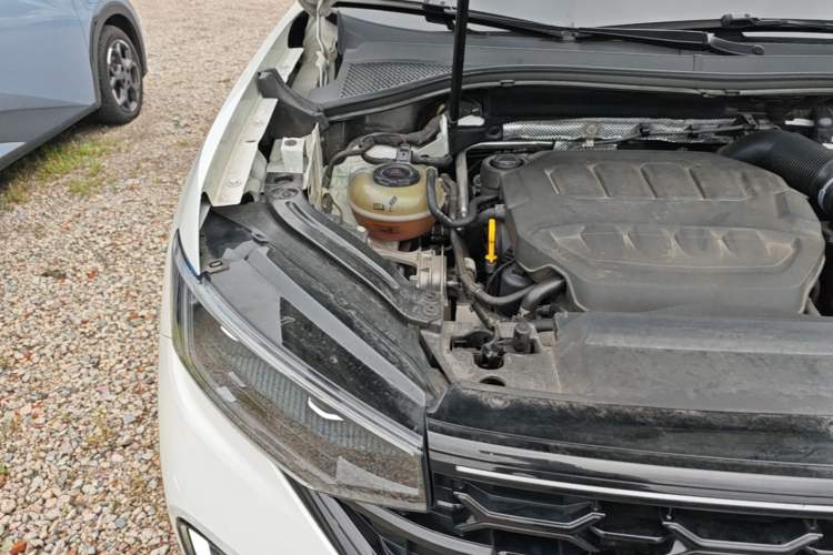 Used Volkswagen Tayron 2023 Revised Version 380TSI All-Wheel Drive R-Line High-Energy Edition Engine Bay Right