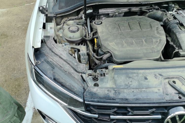 Used Volkswagen Tayron 2023 330TSI Two-Wheel-Drive R-Line High-Energy Version Engine Bay Right