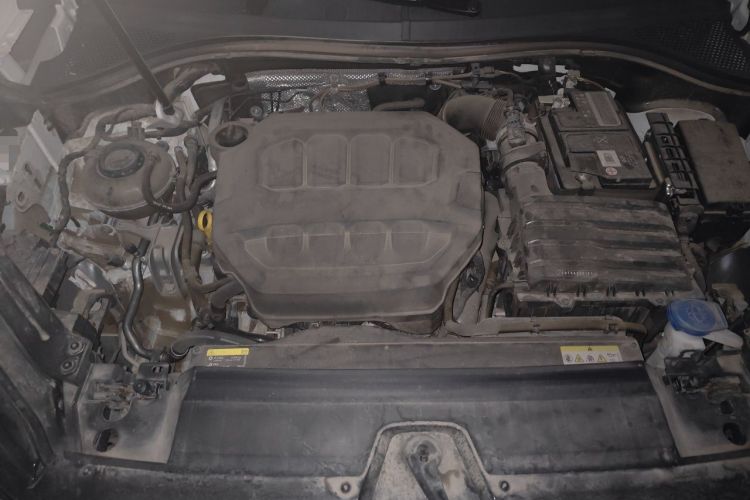 Used Volkswagen Tayron 2023 330TSI Two-Wheel-Drive R-Line High-Energy Version Engine Bay