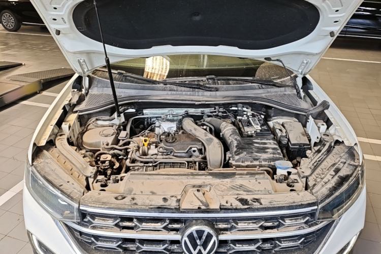 Used Volkswagen Tayron 2023 300TSI Two-Wheel-Drive Luxury Plus Advanced Edition Engine Bay