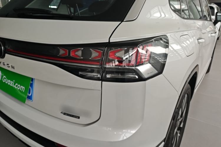 Used Volkswagen Tayron 2023 Revised Version 380TSI All-Wheel Drive R-Line High-Energy Edition Exterior 3