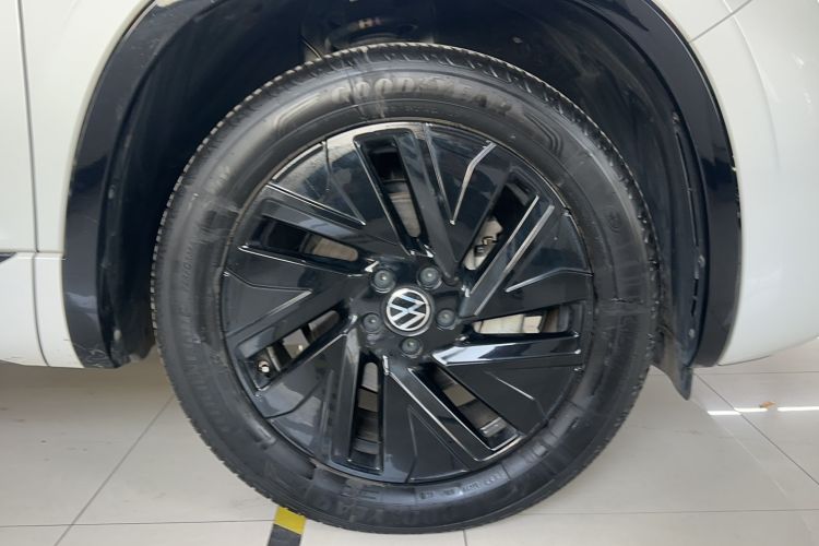 Used Volkswagen Tayron 2023 Revised Version 380TSI All-Wheel Drive R-Line High-Energy Edition Exterior 3
