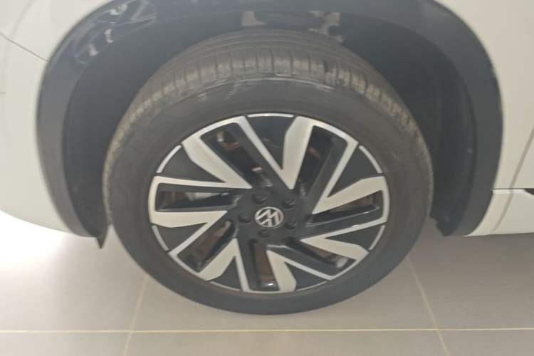 Used Volkswagen Tayron 2023 Revised Version 380TSI All-Wheel Drive R-Line High-Energy Edition Exterior 4