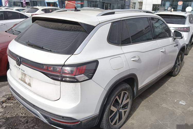 Used Volkswagen Tayron 2023 300TSI Two-Wheel-Drive Luxury Plus Advanced Edition Exterior 5