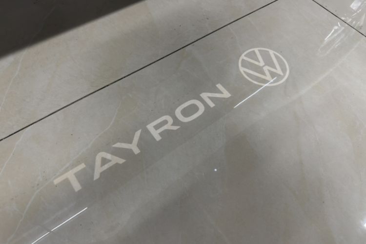 Used Volkswagen Tayron 2023 330TSI Two-Wheel-Drive Luxury Plus Advanced Version Exterior 6