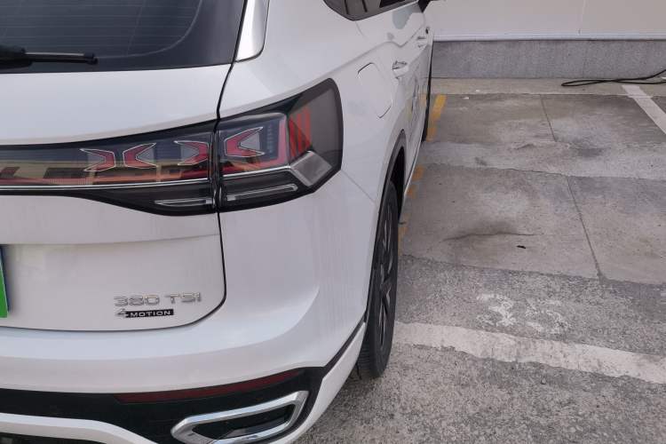 Used Volkswagen Tayron 2023 Revised Version 380TSI All-Wheel Drive R-Line High-Energy Edition Exterior 6