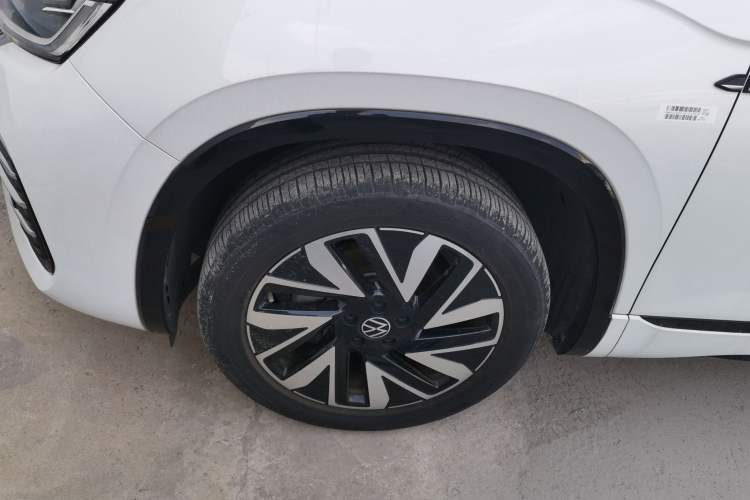 Used Volkswagen Tayron 2023 Revised Version 380TSI All-Wheel Drive R-Line High-Energy Edition Exterior 7
