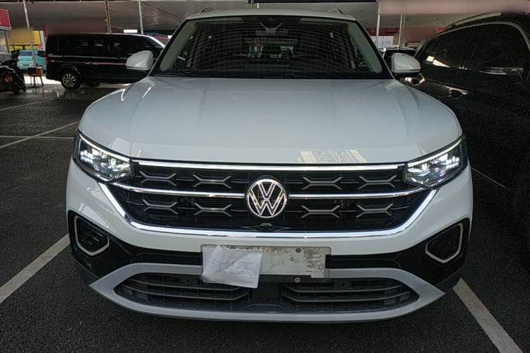 Used Volkswagen Tayron 2023 280TSI Two-Wheel-Drive Luxury Plus Advanced Version Front