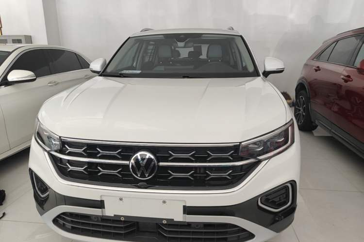 Used Volkswagen Tayron 2023 330TSI Two-Wheel-Drive Luxury Plus Advanced Version Front