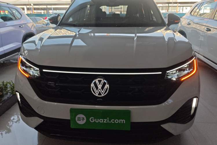 Used Volkswagen Tayron 2023 Revised Version 380TSI All-Wheel Drive R-Line High-Energy Edition Front