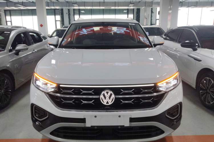 Used Volkswagen Tayron 2023 280TSI Two-Wheel-Drive Luxury Plus Advanced Version Front