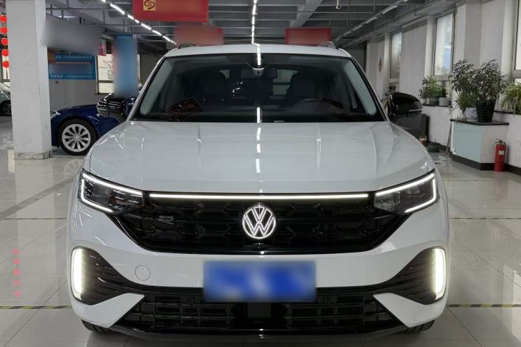 Used Volkswagen Tayron 2023 Revised Version 380TSI All-Wheel Drive R-Line High-Energy Edition Front