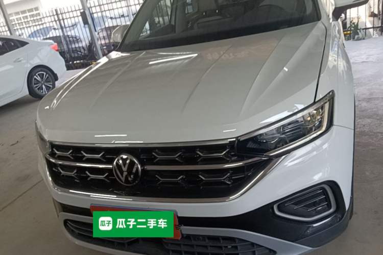 Used Volkswagen Tayron 2023 300TSI Two-Wheel-Drive Luxury Plus Advanced Edition Front