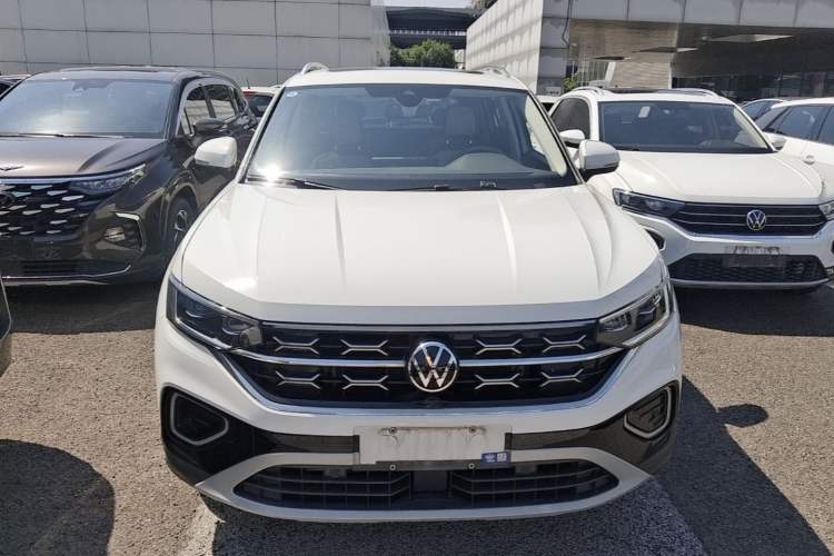 Used Volkswagen Tayron 2023 300TSI Two-Wheel-Drive Luxury Plus Advanced Edition Front