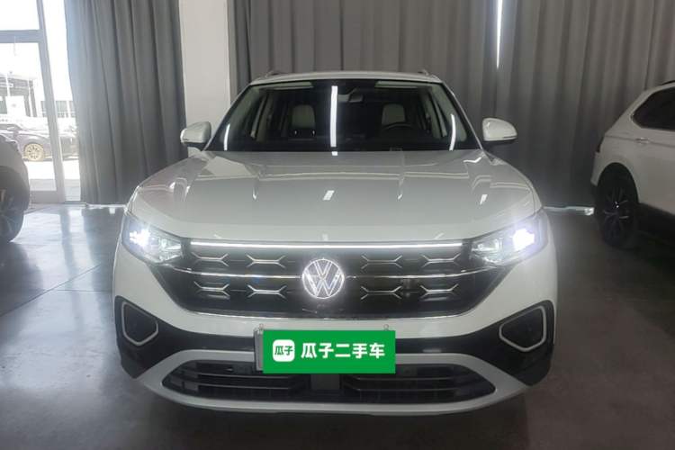 Used Volkswagen Tayron 2023 300TSI Two-Wheel-Drive Luxury Plus Advanced Edition Front