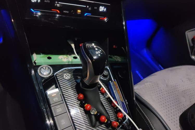 Used Volkswagen Tayron 2023 330TSI Two-Wheel-Drive Luxury Plus Advanced Version Gear Lever