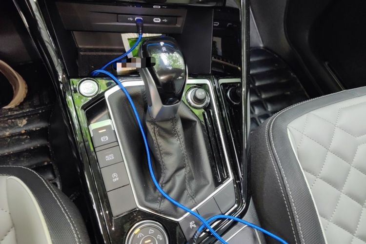 Used Volkswagen Tayron 2023 380TSI Four-Wheel Drive R-Line High-Energy Version Gear Lever